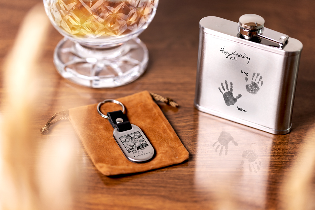 personalized flask and key ring personalized flask and key ring